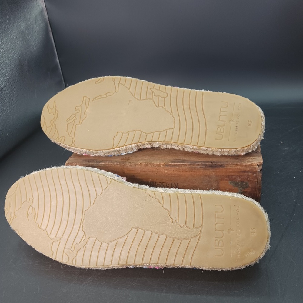 DISNEY UBUNTU Minnie Mouse Handmade Canvas Espadrille Stripes Slip On Women Sz 7 - Picture 8 of 10